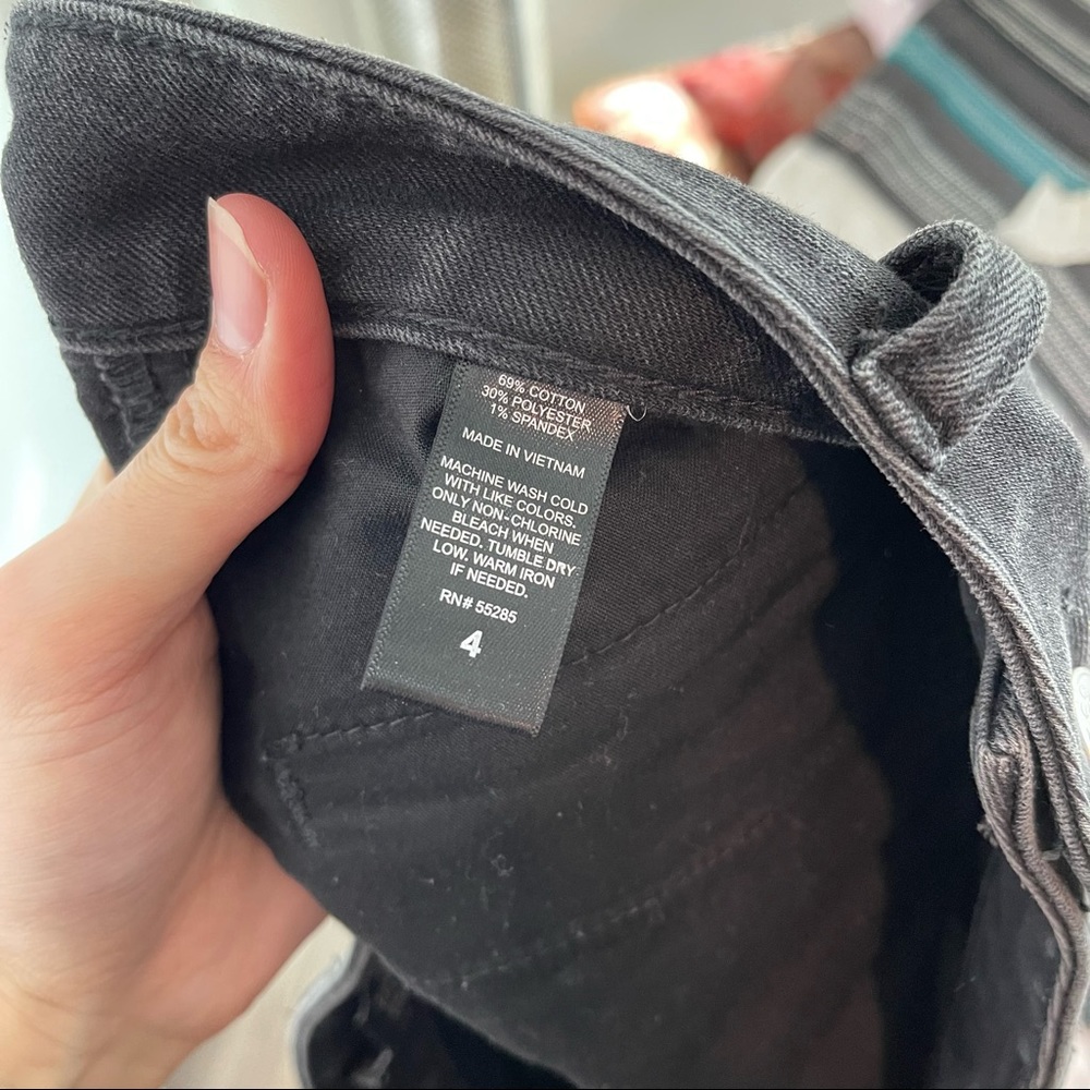 Express Mid Rise Denim Shorts - Picture 7 of 7